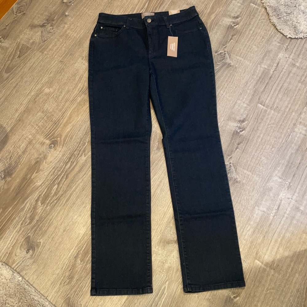 NWT Chico’s Jeans - Picture 2 of 8